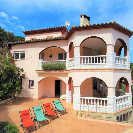 -Tancat- V&V Lloret- Villa Christine-3